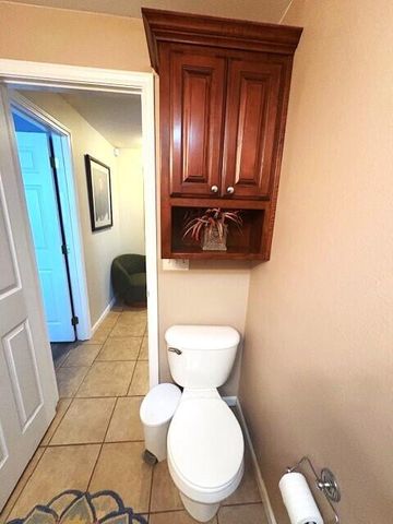 115 W Sycamore Street, Monett, MO 65708