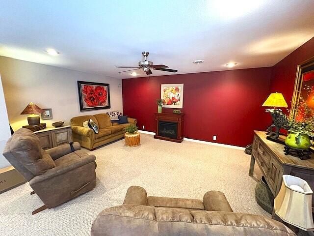 115 W Sycamore Street, Monett, MO 65708