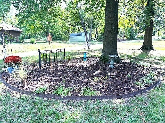 115 W Sycamore Street, Monett, MO 65708