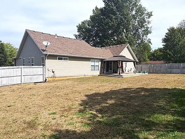 115 W Sycamore Street, Monett, MO 65708