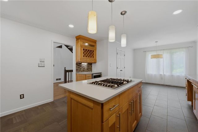 5118 New Bedford Place, Marietta, GA 30068