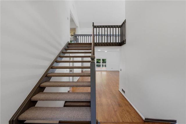 5118 New Bedford Place, Marietta, GA 30068