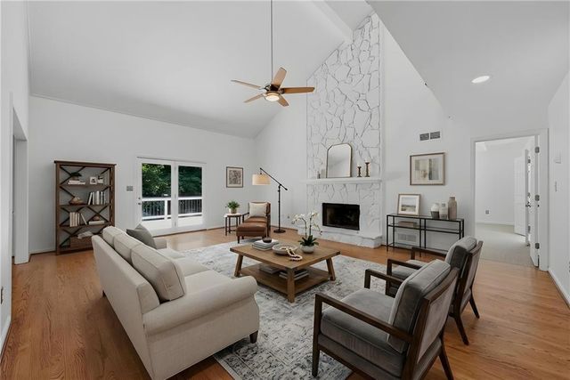 5118 New Bedford Place, Marietta, GA 30068