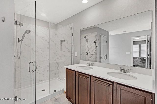 8272 VICTORY CROSSING Boulevard, Jacksonville, FL 32210