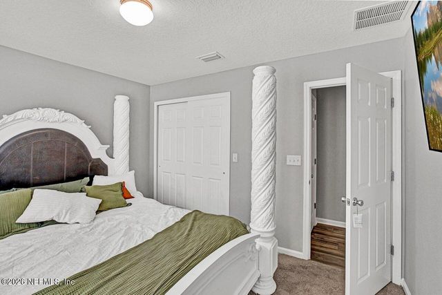8272 VICTORY CROSSING Boulevard, Jacksonville, FL 32210