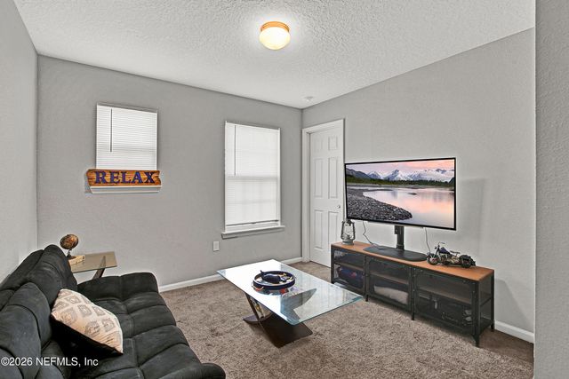 8272 VICTORY CROSSING Boulevard, Jacksonville, FL 32210