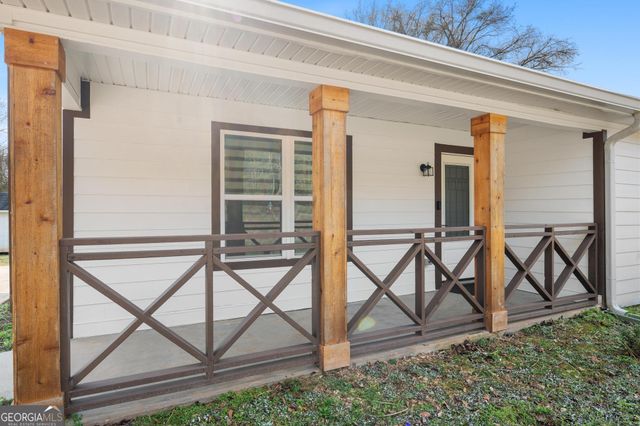 1220 S Hampton Road, Hampton, GA 30228