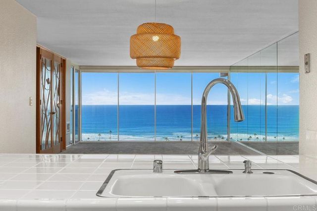 1200 Harbor Drive N 16B, Oceanside, CA 92054