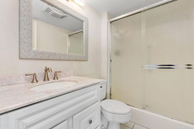 1200 Harbor Drive N 16B, Oceanside, CA 92054