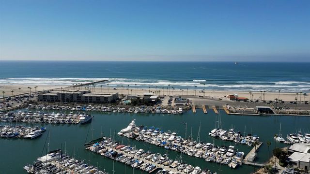 1200 Harbor Drive N 16B, Oceanside, CA 92054