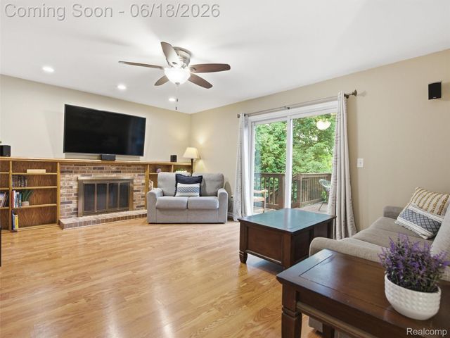 2600 Millcrest Court, Orion Charter Township, MI 48360