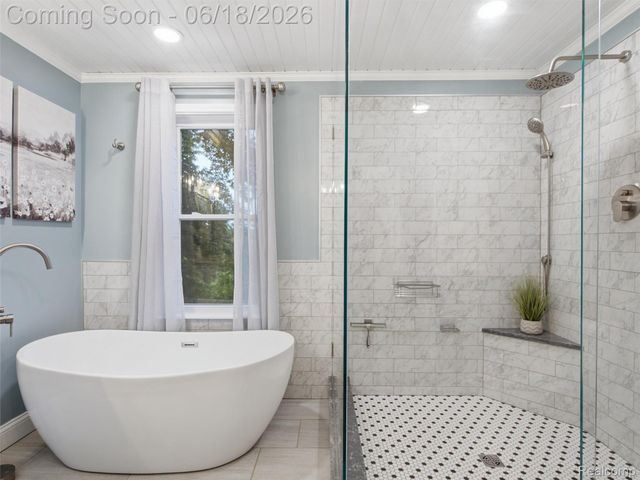 2600 Millcrest Court, Orion Charter Township, MI 48360