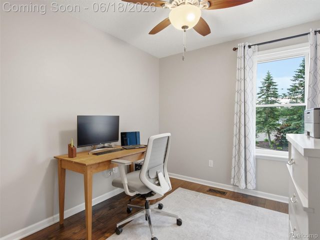 2600 Millcrest Court, Orion Charter Township, MI 48360