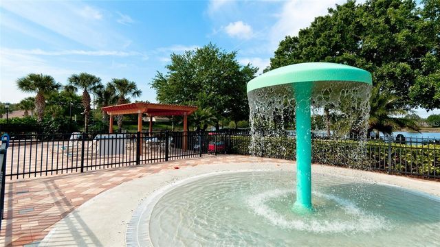 1003 FAIRWAYCOVE LANE 205, Bradenton, FL 34212