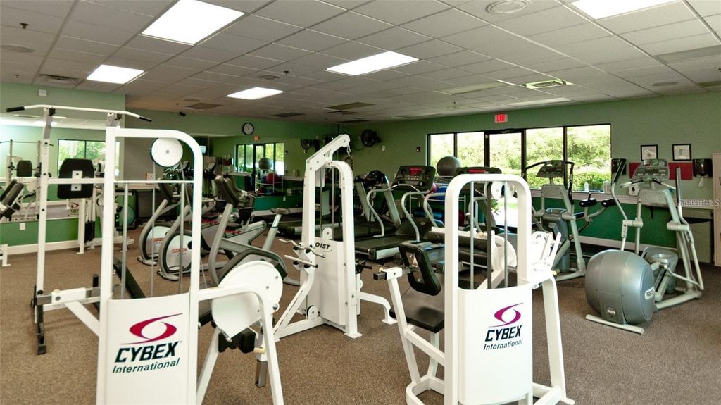 Image 35 of property listing at 1003 FAIRWAYCOVE LANE 205, Bradenton, FL 34212