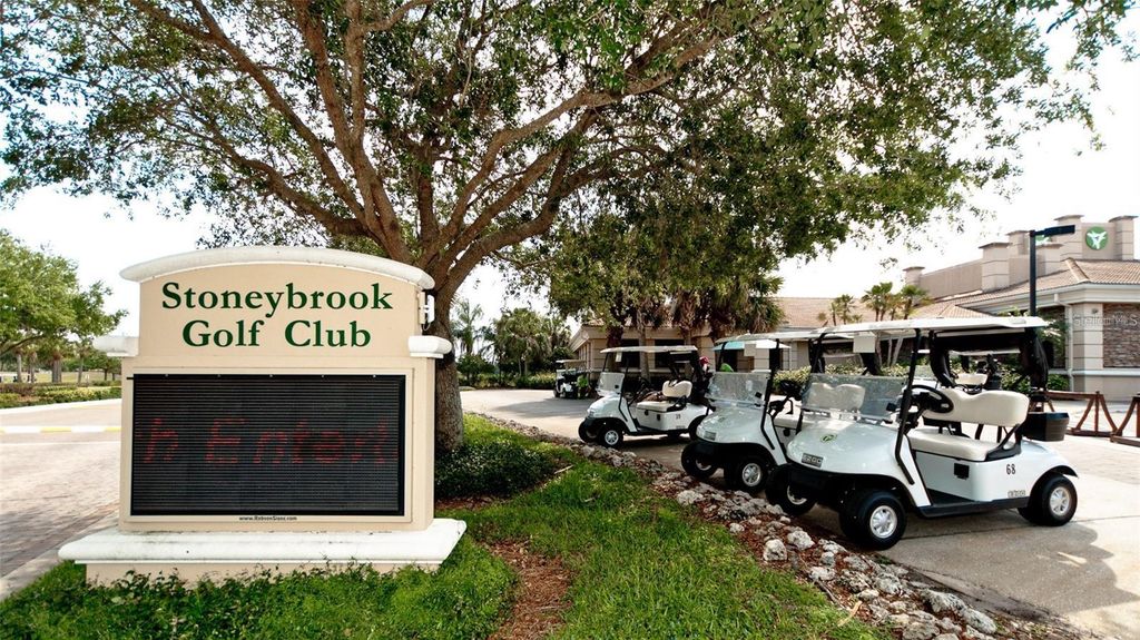 Image 43 of property listing at 1003 FAIRWAYCOVE LANE 205, Bradenton, FL 34212