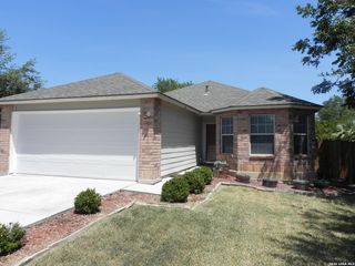 8539 LONE SHADOW TRL, Converse, TX 78109