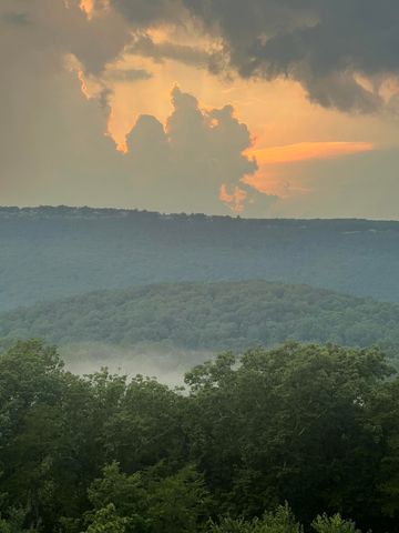 5977 Crestview Drive, Hixson, TN 37343