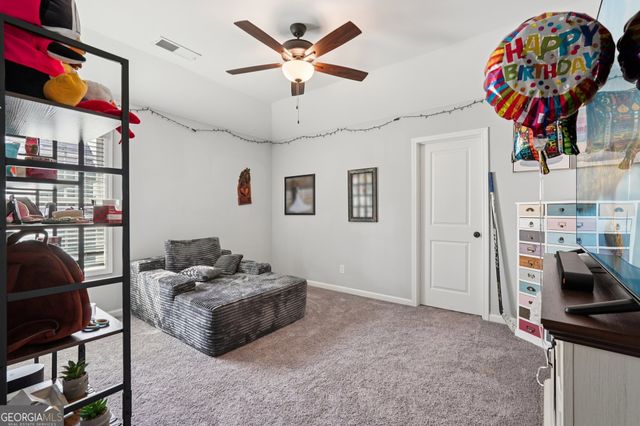 115 Pacific Avenue, Sharpsburg, GA 30277