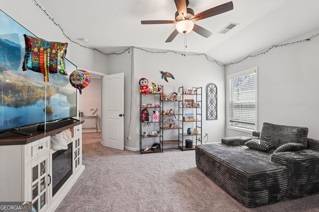 115 Pacific Avenue, Sharpsburg, GA 30277