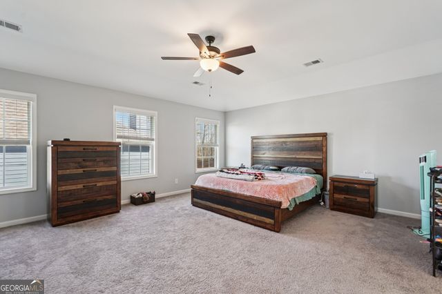 115 Pacific Avenue, Sharpsburg, GA 30277