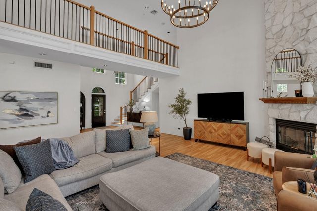 22373 La Jolla Court, Huntsville, TX 77320