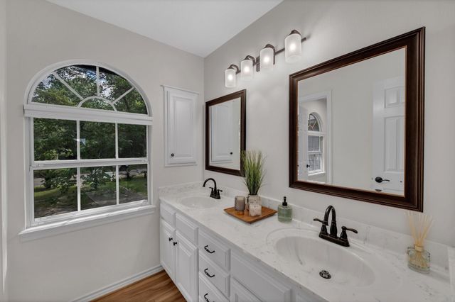 22373 La Jolla Court, Huntsville, TX 77320