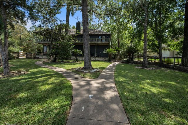 22373 La Jolla Court, Huntsville, TX 77320