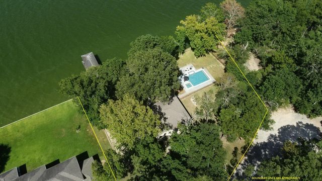 22373 La Jolla Court, Huntsville, TX 77320