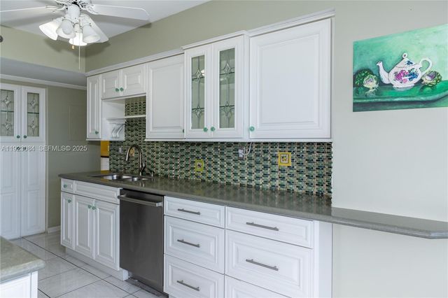 3500 Mystic Pointe Dr 3506, Aventura, FL 33180