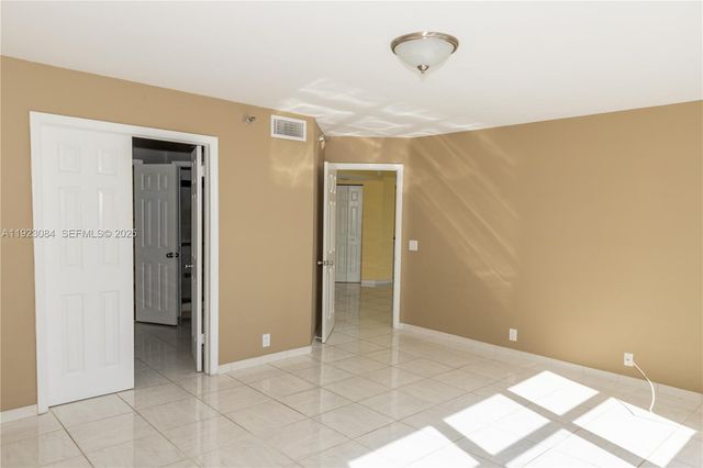 3500 Mystic Pointe Dr 3506, Aventura, FL 33180