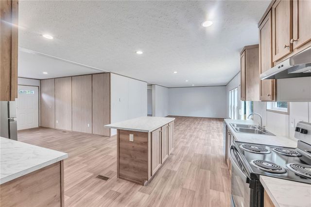 2857 S McDuffie Street Extension, Anderson, SC 29624