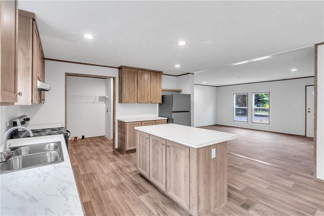 2857 S McDuffie Street Extension, Anderson, SC 29624