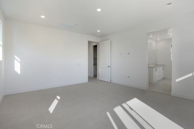 673 Beacon, Irvine, CA 92618