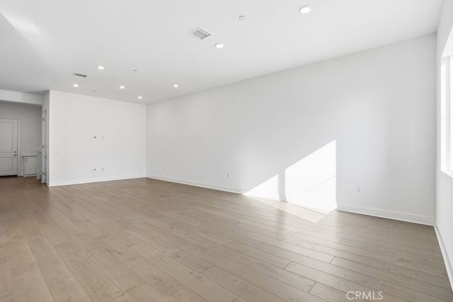 673 Beacon, Irvine, CA 92618