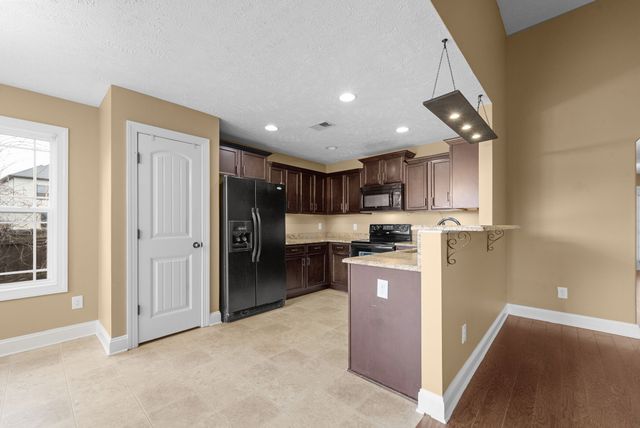 1290 Allmon Drive, Clarksville, TN 37042