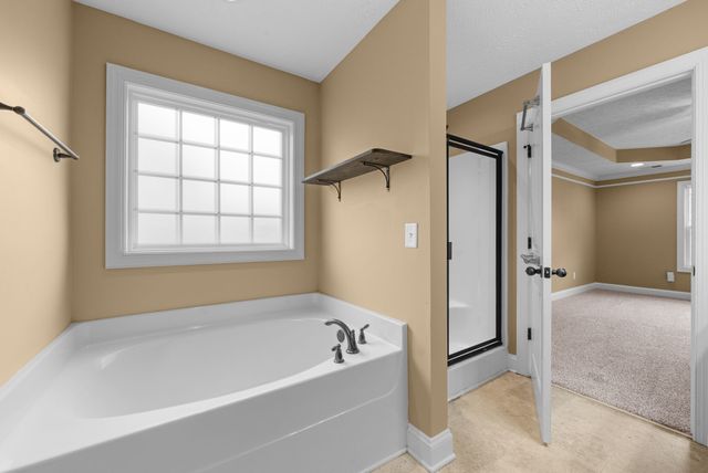 1290 Allmon Drive, Clarksville, TN 37042