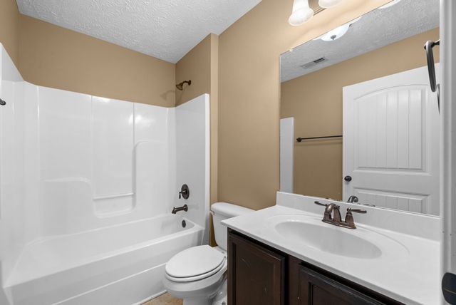 1290 Allmon Drive, Clarksville, TN 37042