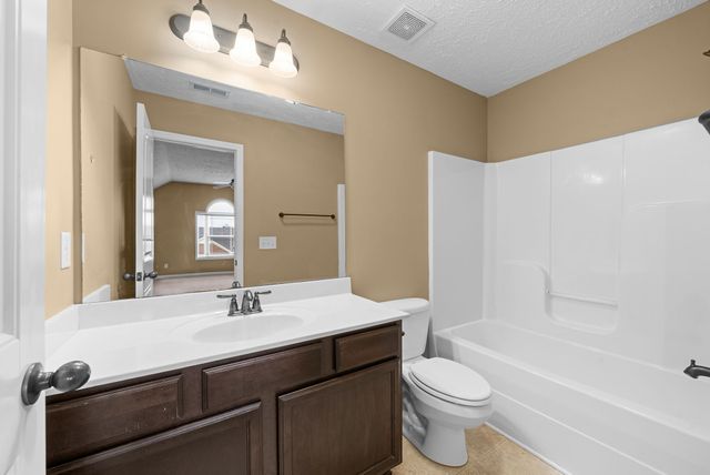 1290 Allmon Drive, Clarksville, TN 37042