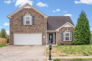 1290 Allmon Drive, Clarksville, TN 37042