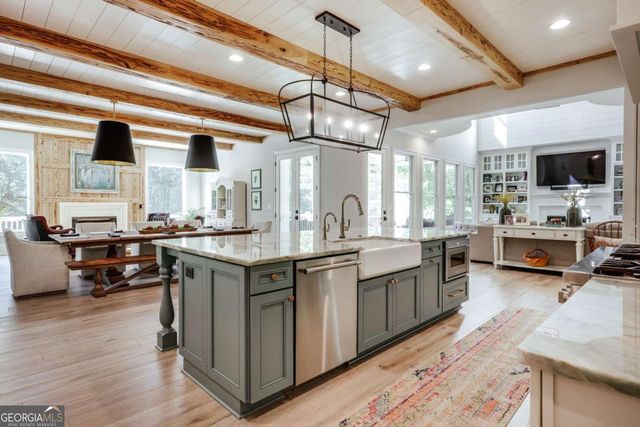 1180 Allgood Road, Athens, GA 30606