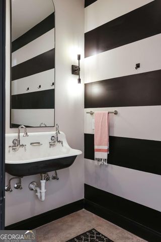 1180 Allgood Road, Athens, GA 30606