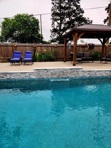 15208 Junebug Drive, Willis, TX 77318