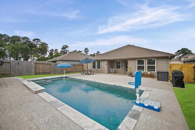 15208 Junebug Drive, Willis, TX 77318