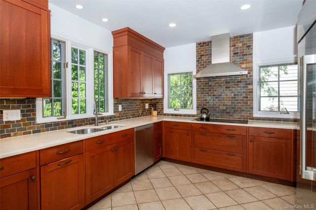 550 Forest Avenue, New Rochelle, NY 10804