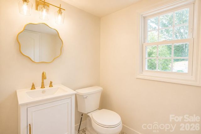 811 Markham Road, Tryon, NC 28782