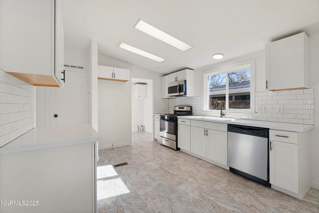 804 Clordi Lane, Moundhouse, NV 89706