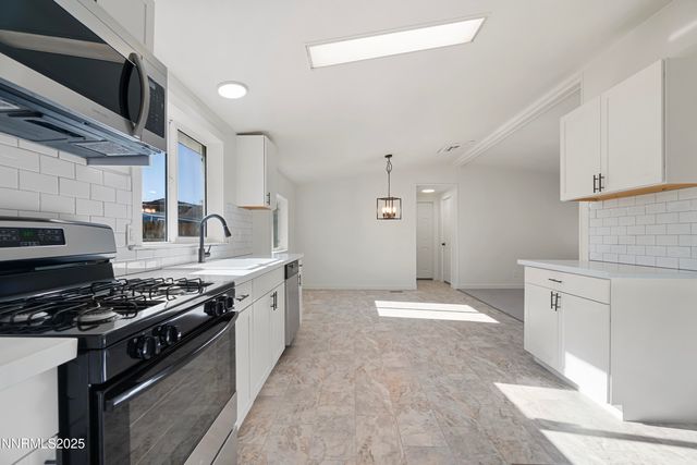 804 Clordi Lane, Moundhouse, NV 89706