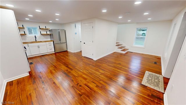 5111 W Middletown Road, Canfield, OH 44406