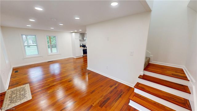 5111 W Middletown Road, Canfield, OH 44406